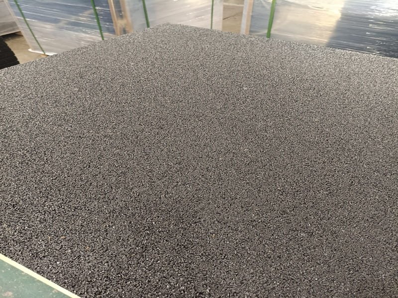 rubber floor sealer application